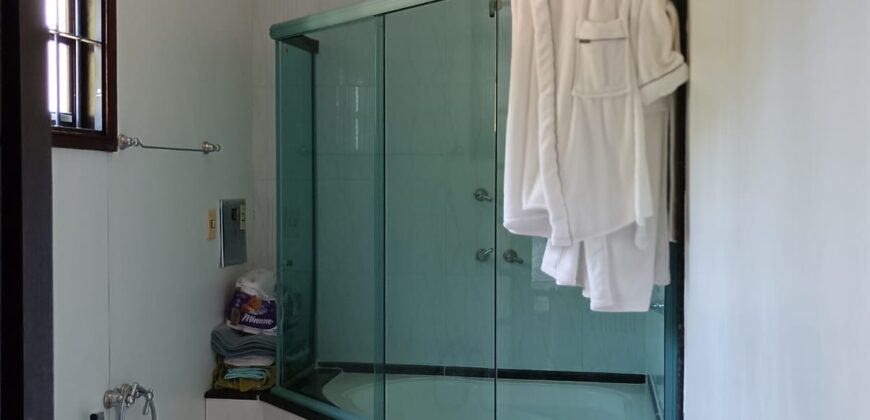 Casa 2 andares 4 quartos – Fonseca