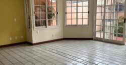 Casa 3 andares 5 quartos – Condominio Ingá – Niteroi
