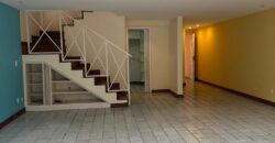 Casa 3 andares 5 quartos – Condominio Ingá – Niteroi