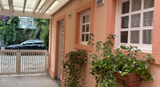Casa 3 andares 5 quartos – Condominio Ingá – Niteroi