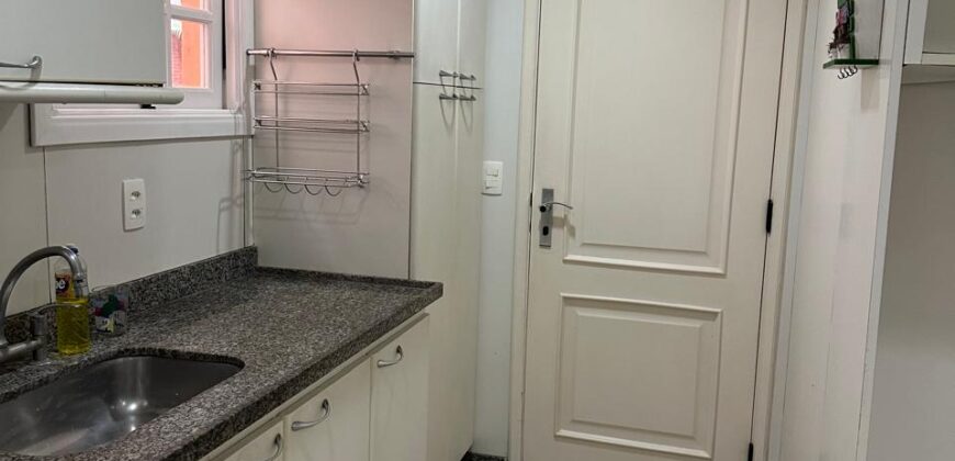 Casa 3 andares 5 quartos – Condominio Ingá – Niteroi