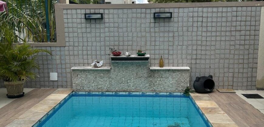 Casa 3 andares 4 quartos – Condomínio Ingá Niterói