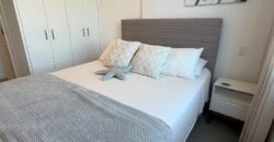Apartamento Frente Mar no Leme – 110 m² | Vista Deslumbrante da Praia | Reformado